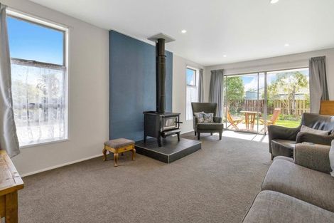 Photo of property in 30 Bush Street, Rangiora, 7400