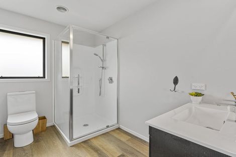 Photo of property in 55 Stewart Glen, Acacia Bay, Taupo, 3385