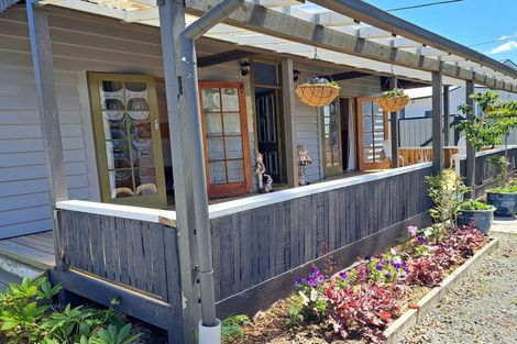 Photo of property in 40 Cox Street, Geraldine, 7930