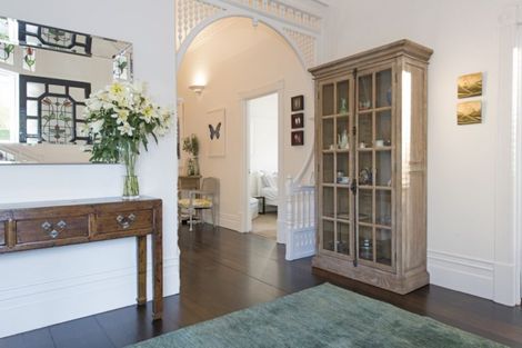 Photo of property in 10 Armadale Road, Remuera, Auckland, 1050