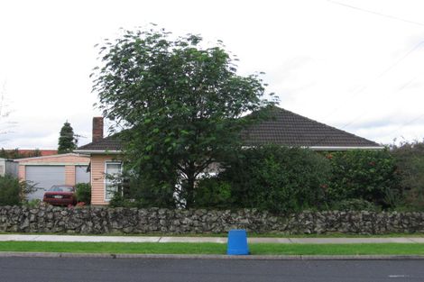 Photo of property in 34 Ranfurly Road, Papatoetoe, Auckland, 2104