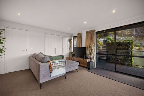 Photo of property in 2 Quartz Rise, Queenstown, 9300
