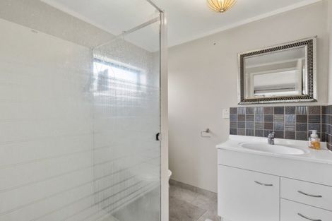 Photo of property in 15 Marwood Place, Mount Maunganui, 3116