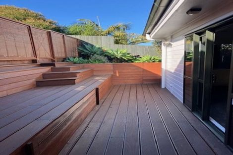 Photo of property in 43 Taioma Crescent, Te Atatu Peninsula, Auckland, 0610