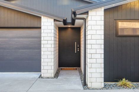 Photo of property in 12 Rose Berry Crescent, Flagstaff, Hamilton, 3210