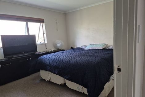 Photo of property in 57b Sabulite Road, Kelston, Auckland, 0602