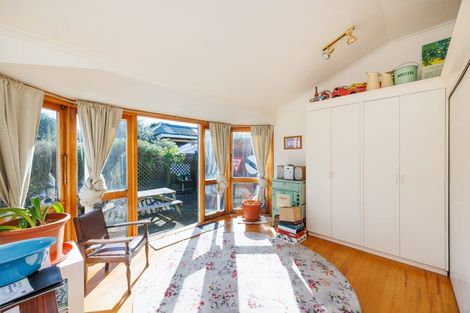 Photo of property in 357 Featherston Street, Palmerston North, 4414
