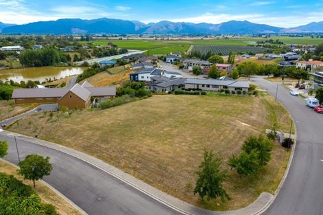 Photo of property in 102 Marlborough Ridge Drive, Fairhall, 7272