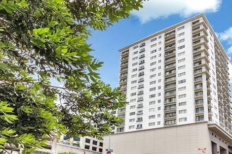 Photo of property in St Paul Apartments, 9e/4 Saint Paul Street, Auckland Central, Auckland, 1010