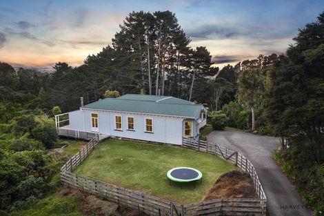 Photo of property in 227 Forest Hill Road, Waiatarua, Auckland, 0612