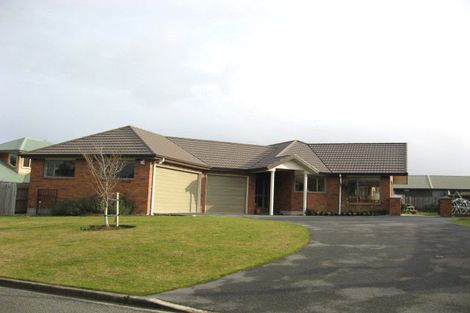 Photo of property in 43 Glenroy Park Drive, Waikiwi, Invercargill, 9810