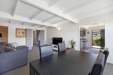 Photo of property in 7a Mahana Road, St Andrews, Hamilton, 3200