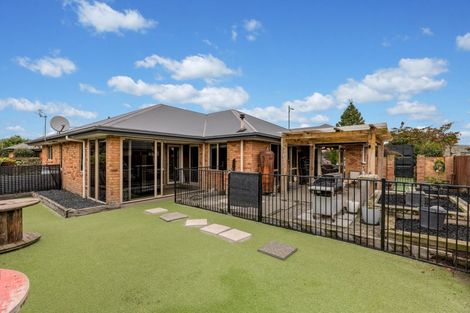 Photo of property in 29 Rolleston Drive, Rolleston, 7614