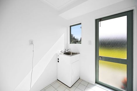 Photo of property in 48 Spinnaker Drive, Flagstaff, Hamilton, 3210