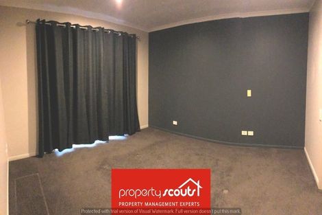 Photo of property in 10 Peachstone Lane, Henderson, Auckland, 0612