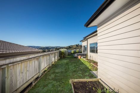 Photo of property in 3 Gennaker Lane, Whitby, Porirua, 5024