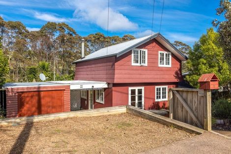 Photo of property in 13 Totara Road, Onetangi, Waiheke Island, 1081