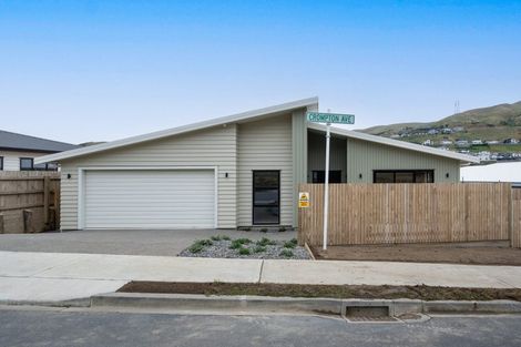 Photo of property in 67 Crompton Avenue, Churton Park, Wellington, 6037