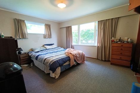 Photo of property in 15 Collier Avenue, Karori, Wellington, 6012