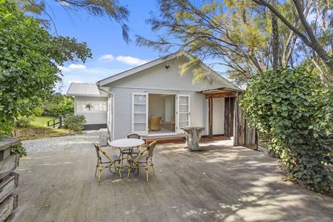 Photo of property in 65 Pacific Road, North New Brighton, Christchurch, 8083