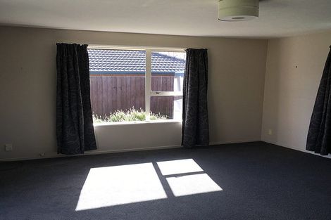 Photo of property in 3 Innisfree Place, Northwood, Christchurch, 8051