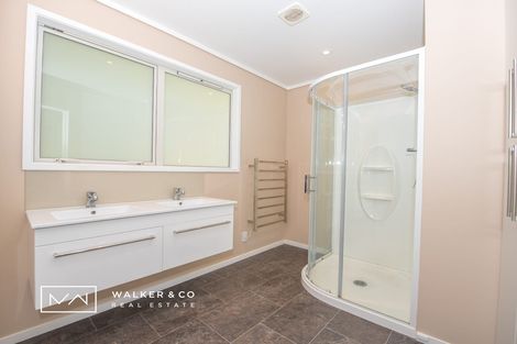 Photo of property in 9 Zeala Grove, Stokes Valley, Lower Hutt, 5019