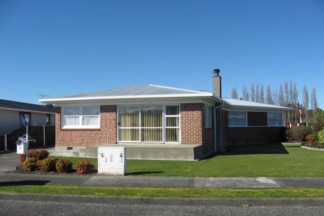 Photo of property in 11 Fairbrother Street, Carterton, 5713
