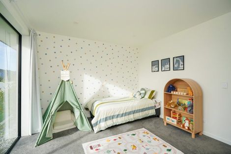 Photo of property in 6 Chatham Rise, Seaward Bush, Invercargill, 9812