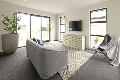 Photo of property in 10 Snapper Crescent, Omokoroa, 3114