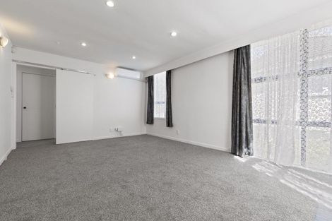 Photo of property in 37 Torino Street, Point England, Auckland, 1072