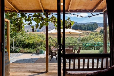 Photo of property in 374 Speargrass Flat Road, Speargrass Flat, Queenstown, 9371