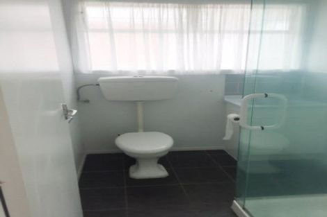 Photo of property in 43 Scenic Drive, Hillpark, Auckland, 2102