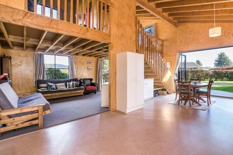 Photo of property in 18 Susan Lane, Kinloch, Taupo, 3377