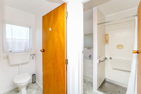 Photo of property in 1/6 Wicklow Place, Bell Block, New Plymouth, 4312