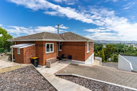 Photo of property in 16 Braeside, Kinmont Park, Mosgiel, 9024