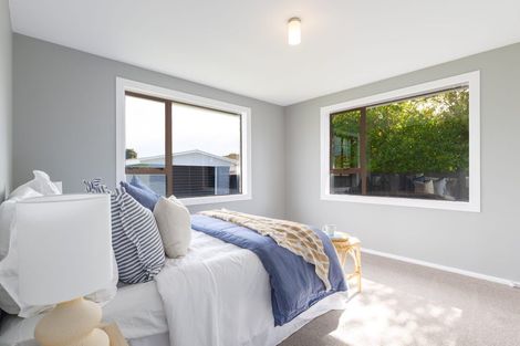 Photo of property in 330 Keyes Road, New Brighton, Christchurch, 8083