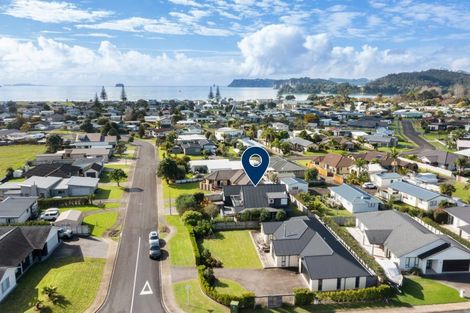 Photo of property in 31 Meadow Drive, Whitianga, 3510