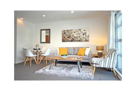 Photo of property in 7/2 Atarangi Road, Greenlane, Auckland, 1051