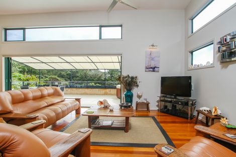Photo of property in 8 Scoresby Street, Opua, 0200