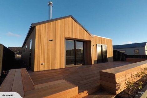 Photo of property in 15 Mount Creighton Crescent, Wanaka, 9305