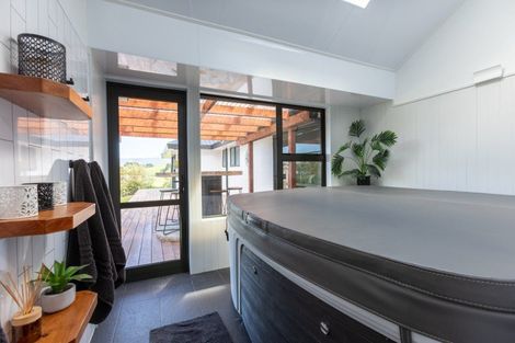 Photo of property in 14 Centre Road, Matamau, Dannevirke, 4977