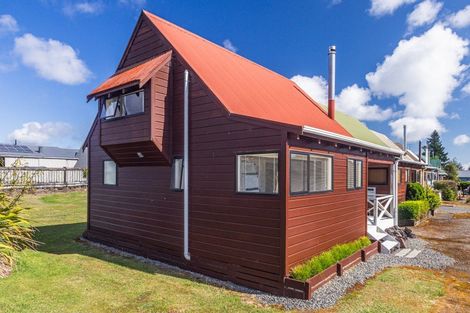 Photo of property in 1 Park Lane, National Park, Owhango, 3989