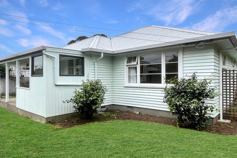 Photo of property in 11 Van Asch Street, Sumner, Christchurch, 8081