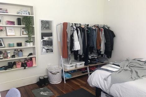 Photo of property in 37 Raroa Road, Kelburn, Wellington, 6012