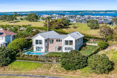 Photo of property in 30 Pacific Cliffs Drive, Gulf Harbour, Whangaparaoa, 0930