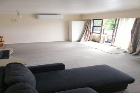 Photo of property in 1/40 Halberg Street, Glenfield, Auckland, 0629