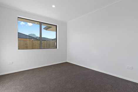 Photo of property in 60 Helenvale Crescent, Pokeno, 2402