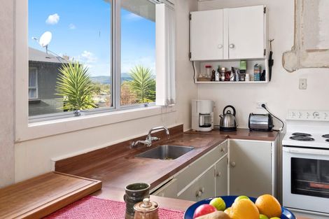 Photo of property in 30 Bay Grove, Pukehangi, Rotorua, 3015