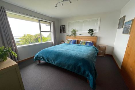 Photo of property in 124 Major Hornbrook Road, Mount Pleasant, Christchurch, 8081