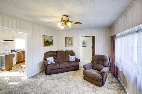 Photo of property in 413 Huia Street, Camberley, Hastings, 4120